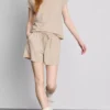 Shorts med struktur og snøre