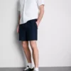 Shorts med struktur og snøre