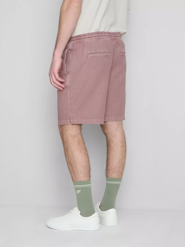 Shorts med struktur og snøre