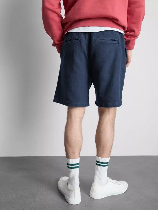 Shorts med struktur og snøre