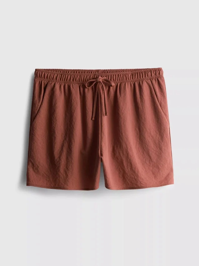 Shorts med struktur og snøre