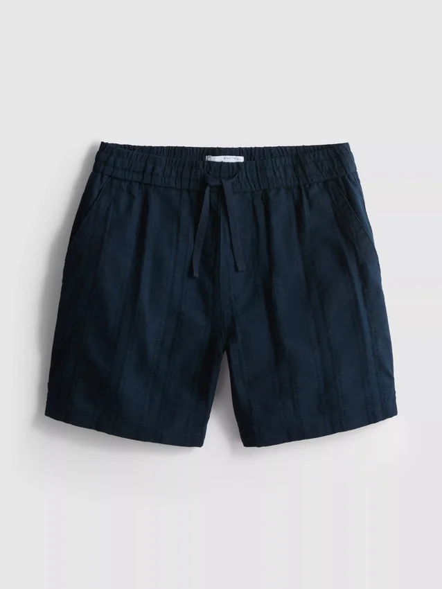 Shorts med struktur og snøre