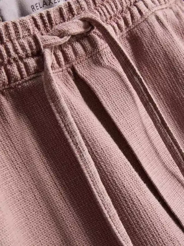 Shorts med struktur og snøre