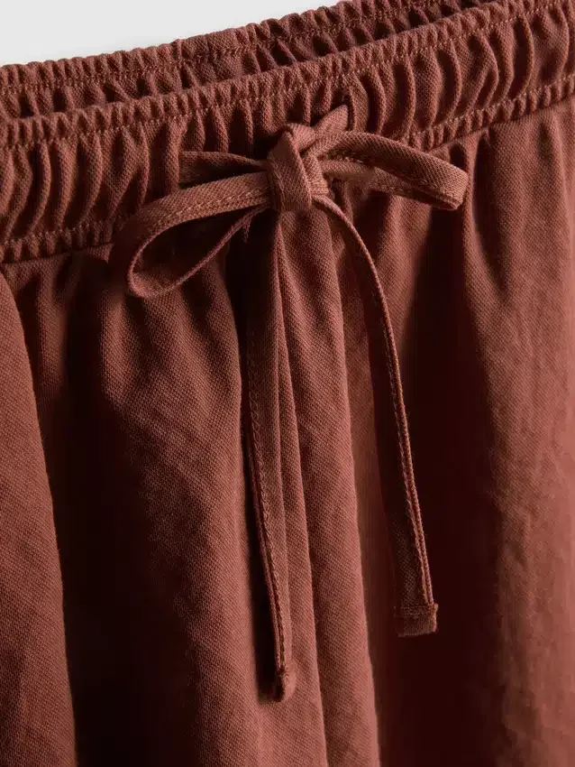 Shorts med struktur og snøre