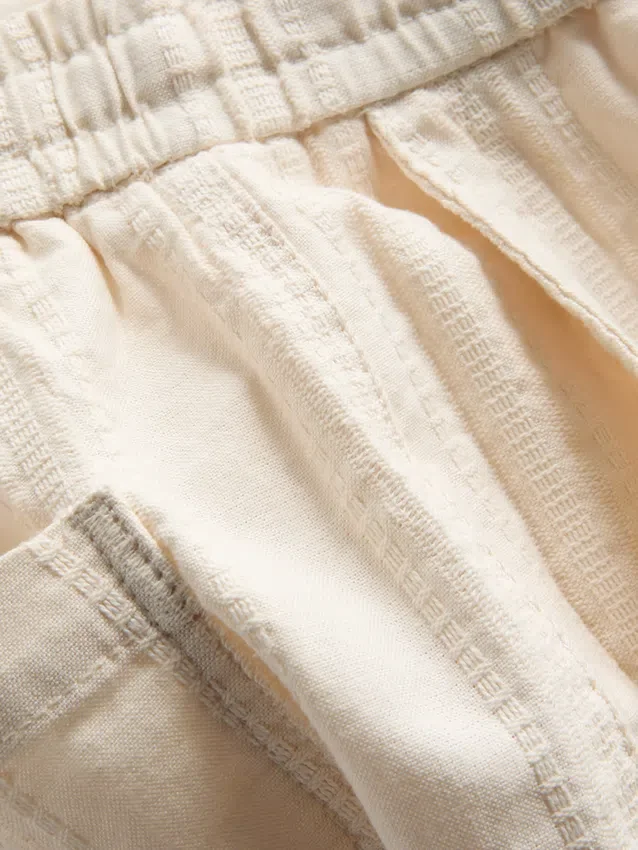 Shorts med struktur og snøre