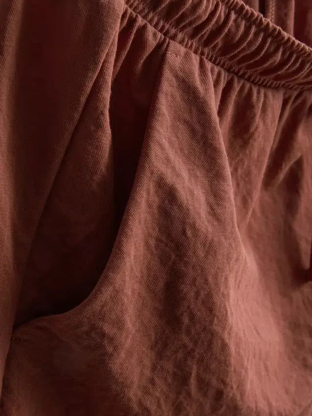 Shorts med struktur og snøre