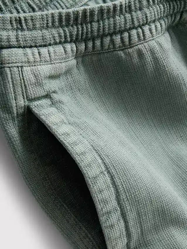 Shorts med struktur og snøre