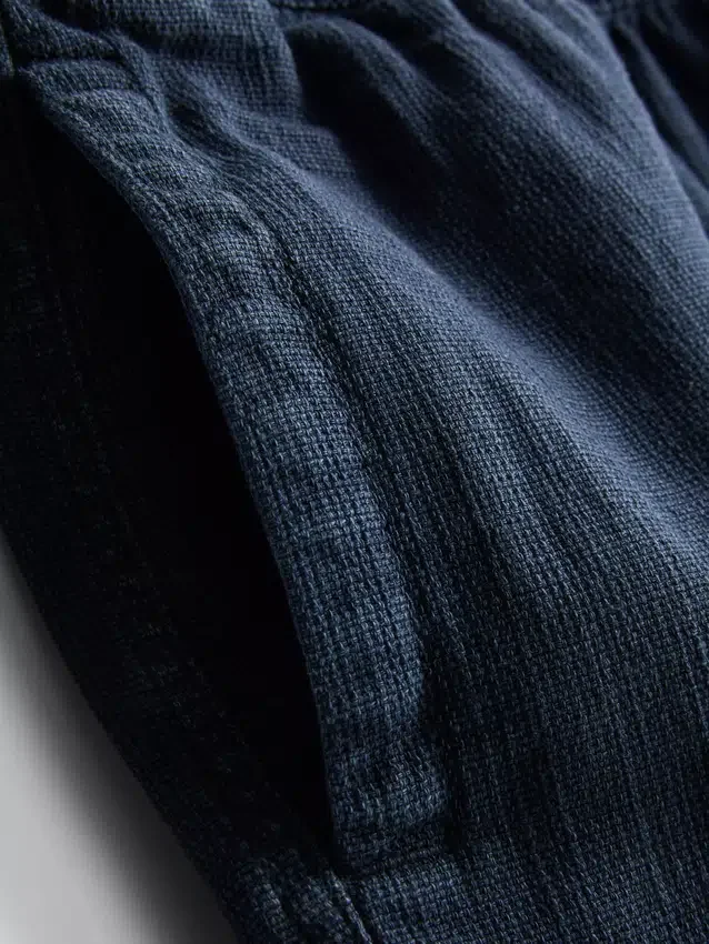 Shorts med struktur og snøre