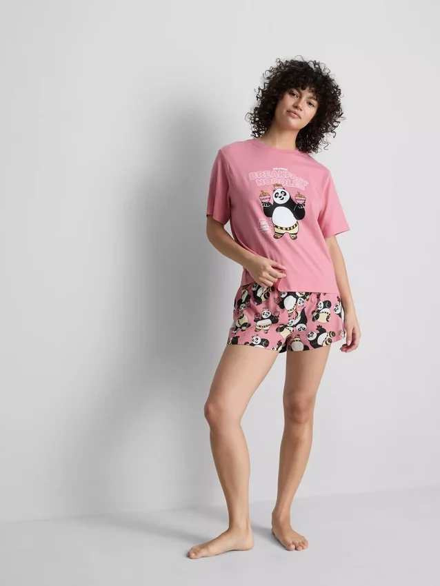 Shorty-pyjamasser med Kung Fu Panda-figur