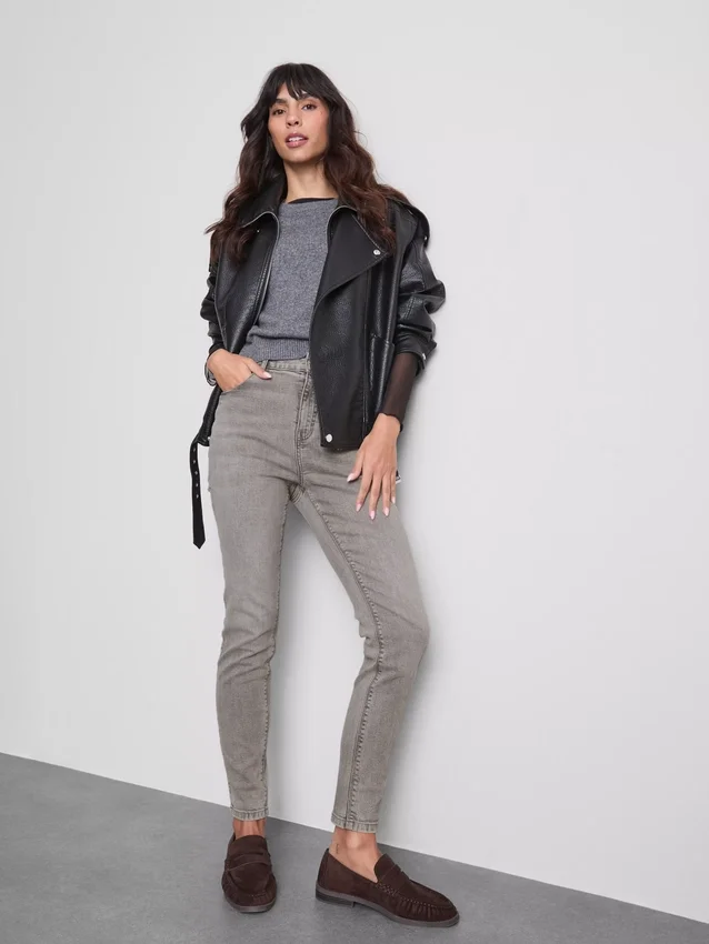 Skinny jeans i bomuldsrig denim