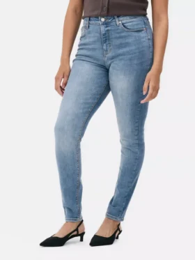 Skinny jeans med høj talje