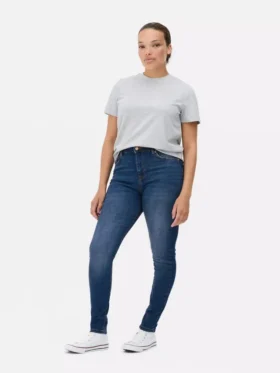 Skinny jeans med høj talje