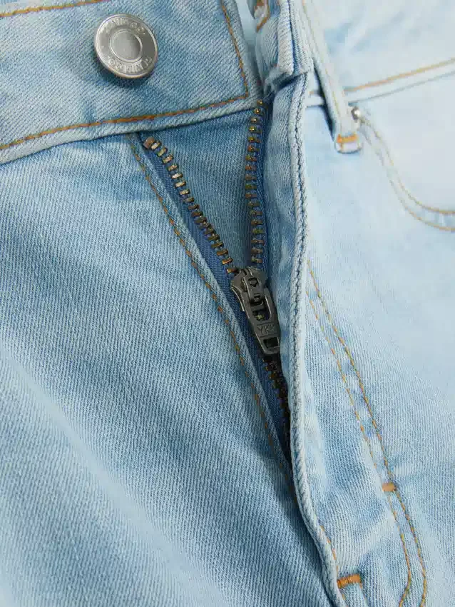 Skinny jeans med høj talje