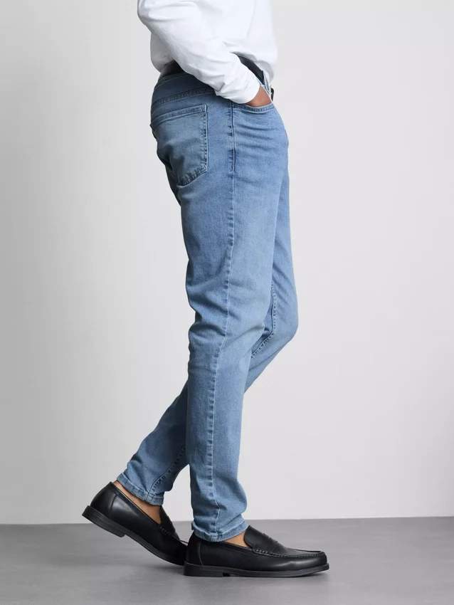 Skinny jeans med mellemhøj talje