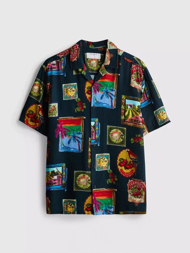Skjorte med resort-print og reverskrave