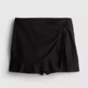 Skort med bindebånd i siden