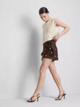 Skort med prikker