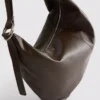 Skuldertaske med ringdetaljer