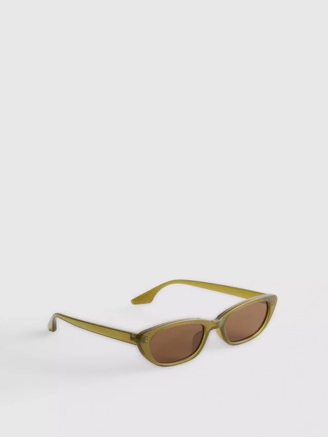 Slanke solbriller i cat-eye-stil