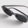 Slanke solbriller i cat-eye-stil