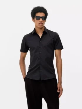 Slim fit-skjorte med korte ærmer