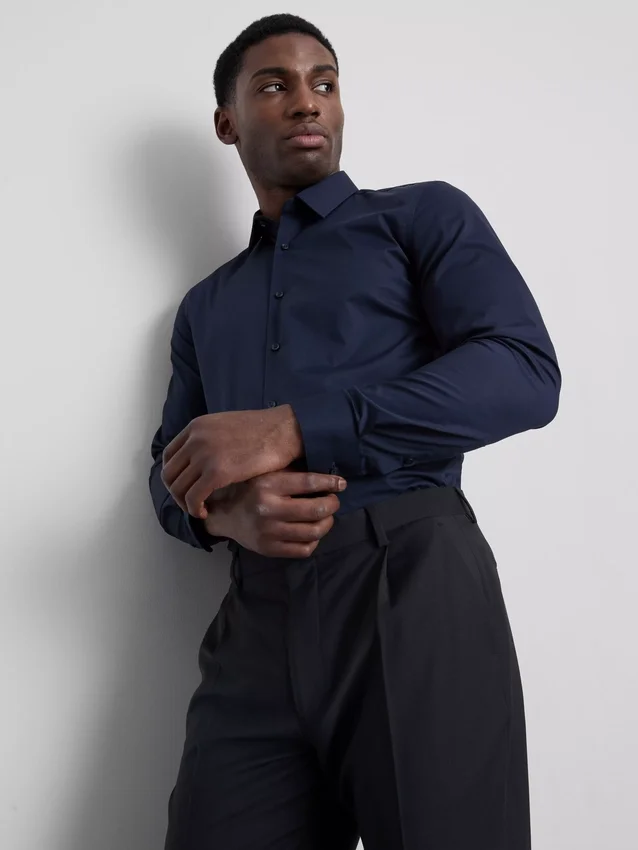 Slim fit stretch-skjorte med knapper