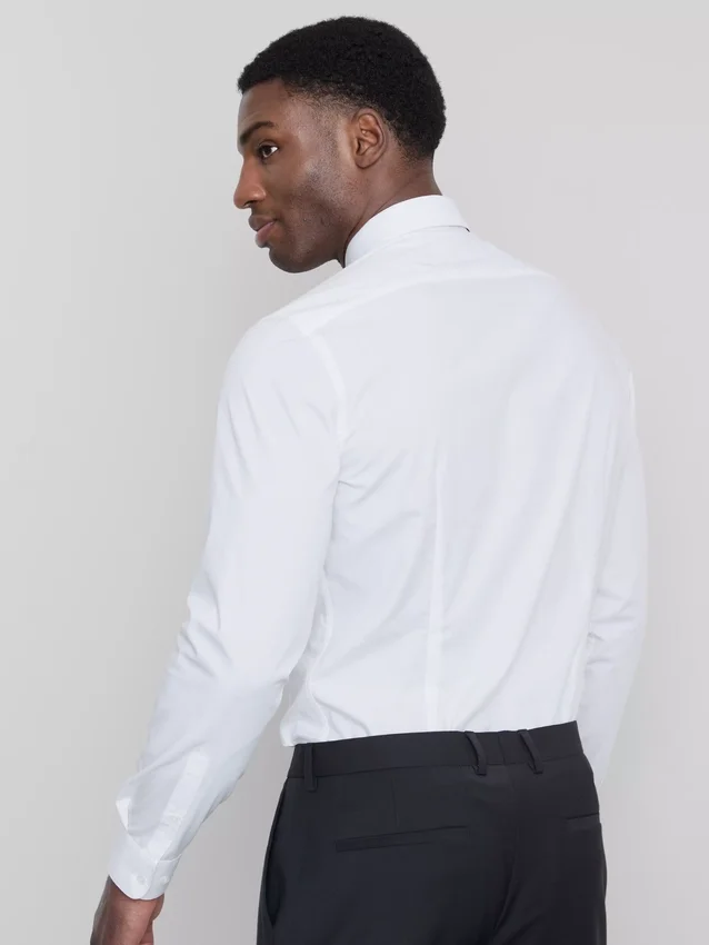 Slim fit stretch-skjorte med knapper