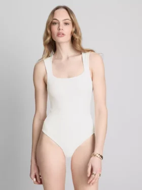 Sømløs bodysuit med firkantet halsudskæring