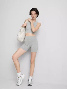 Sømløs, ribbet crop-top