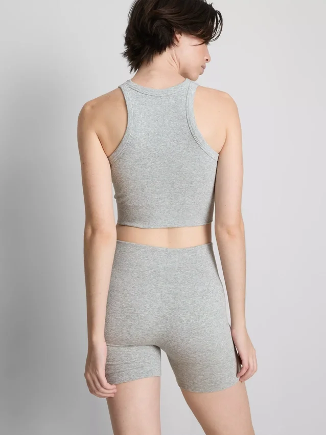 Sømløs, ribbet crop-top