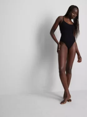 Sømløs Shapewear-bodysuit med g-streng