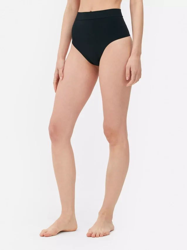Sømløs Shapewear-string med høj talje