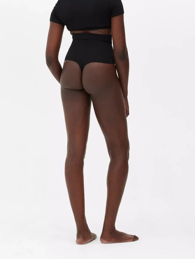 Sømløs Shapewear-string med høj talje