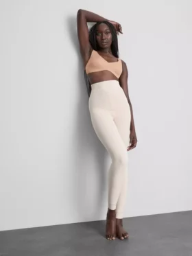 Sømløs, udglattende bralette