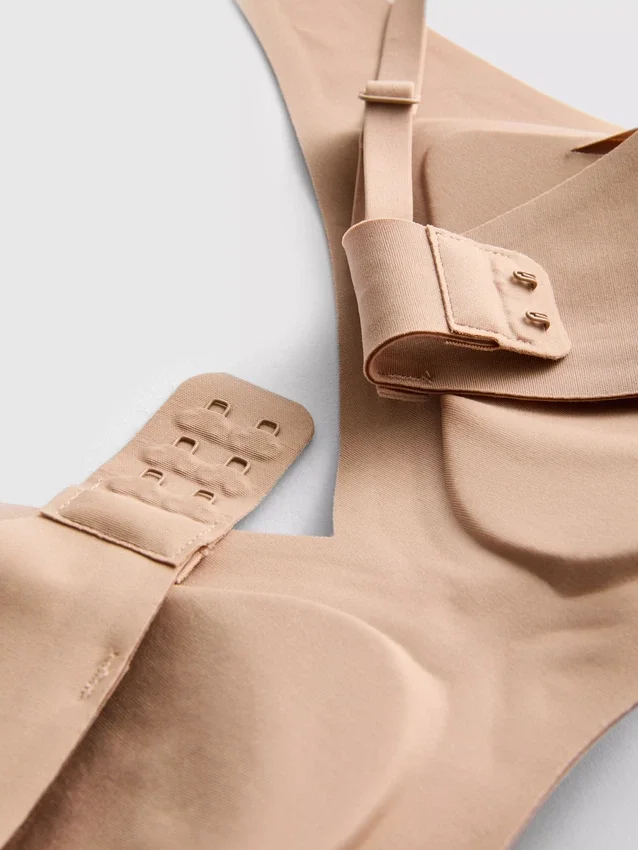 Sømløs, udglattende bralette