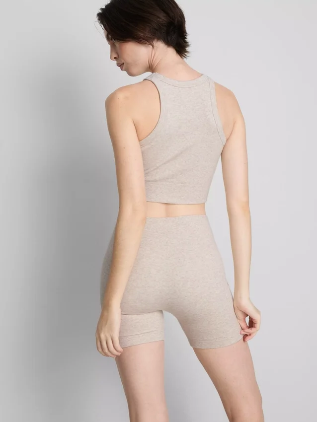 Sømløse ribstrikkede sportshorts