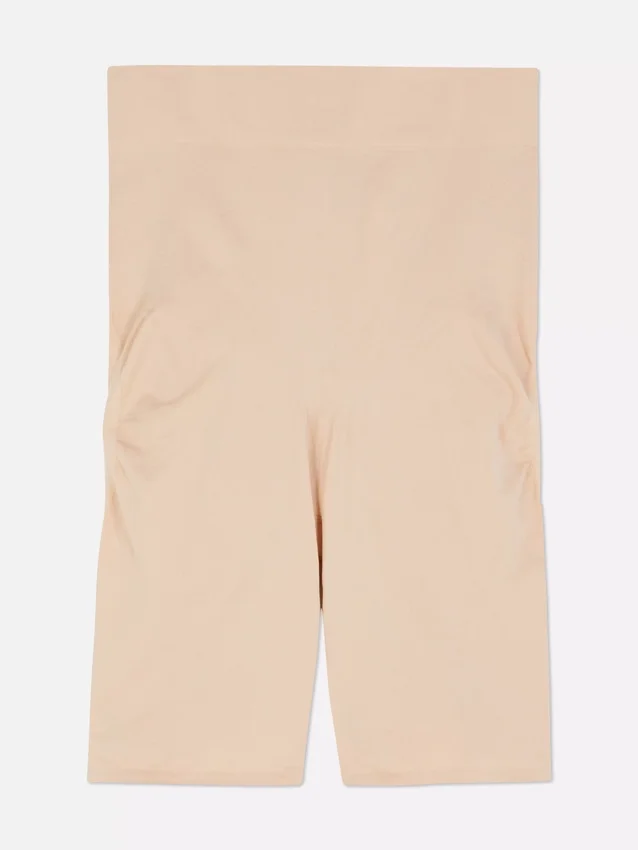 Sømløse shorts med bagdel-løft