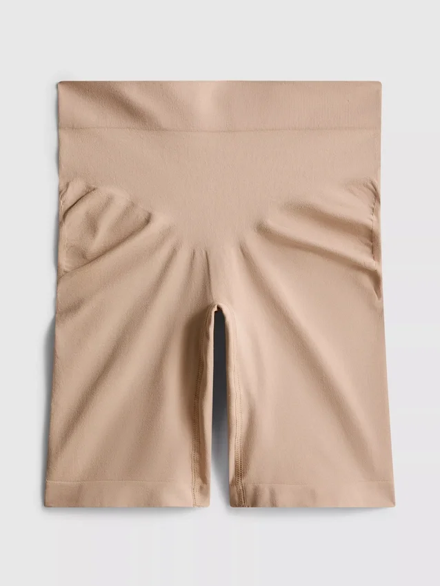 Sømløse shorts med bagdel-løft