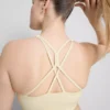 Smørblød, stroppet crop-top