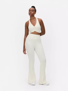 Smørbløde leggings med udvidet ben