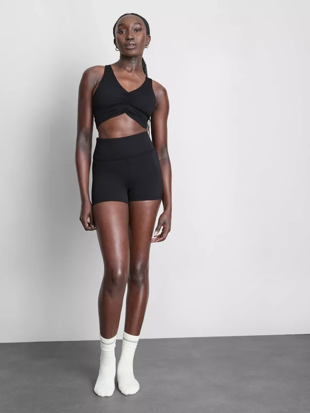 Smørblødt, rynket crop-top