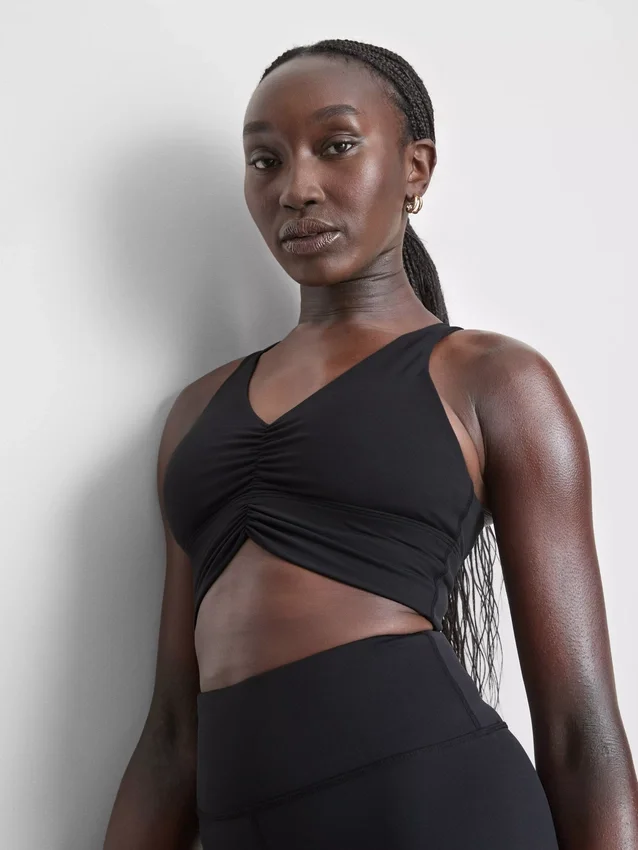 Smørblødt, rynket crop-top