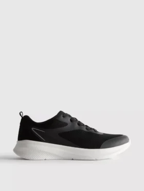 Sneakers i aktivt mesh