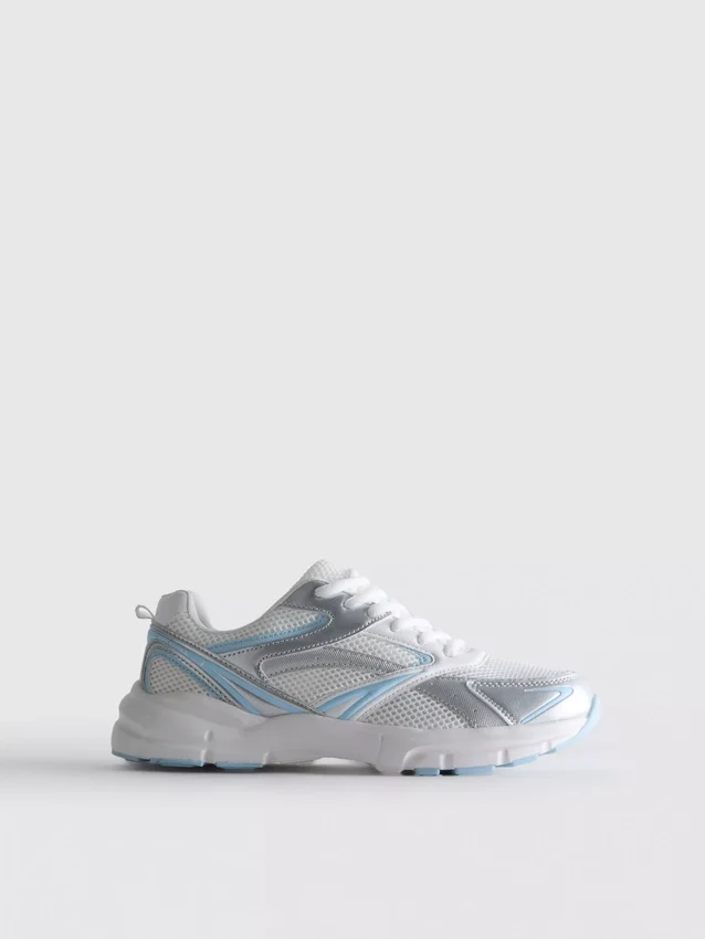 Sneakers i groft mesh