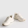 Sneakers med store mesh-paneler