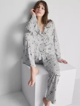 Snoopy-pyjamasser i boyfriend-stil med grafisk print
