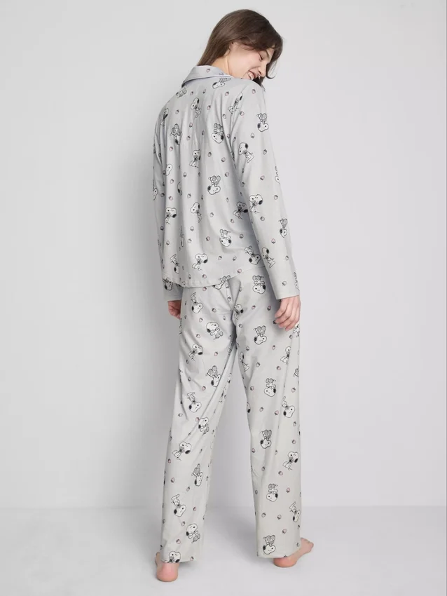 Snoopy-pyjamasser i boyfriend-stil med grafisk print