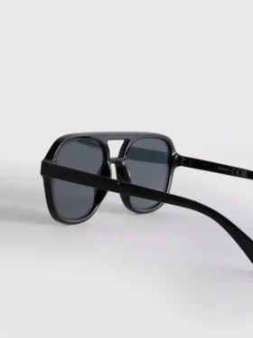 Solbriller i aviator-stil