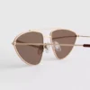 Solbriller med metalstel i aviator-stil