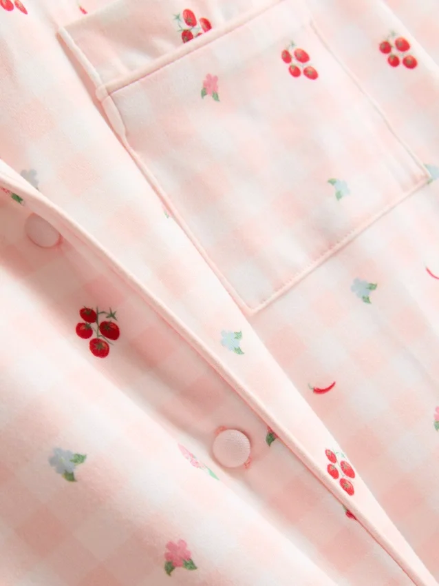 Stacey Solomon gingham-pyjamasser i boyfriend-stil